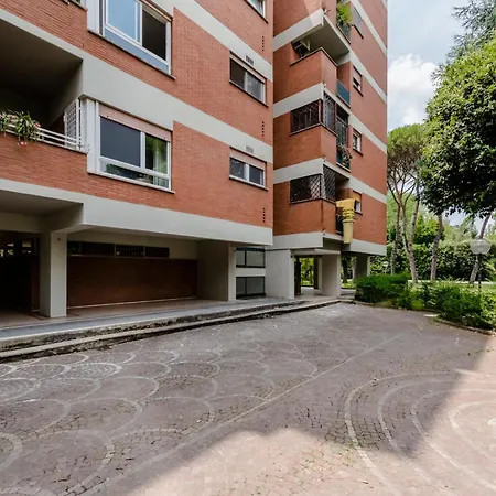 Residenza Eres Eur 아파트 *