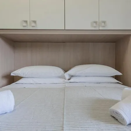 Residenza Eres Eur * Rome